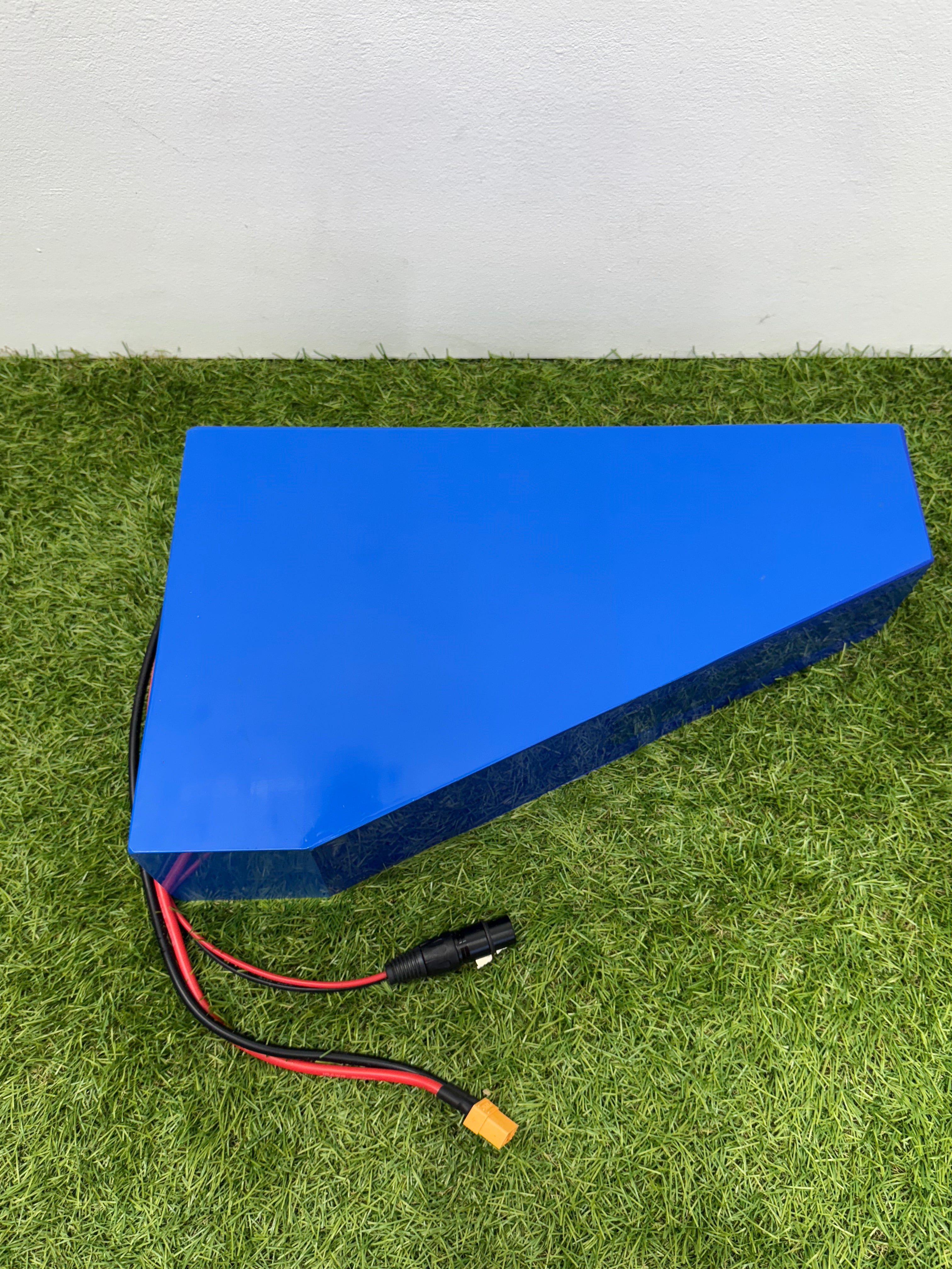 72v 29ah Triangle Li-ion Ebike Battery Electric Bike with 4a charger Soft Case