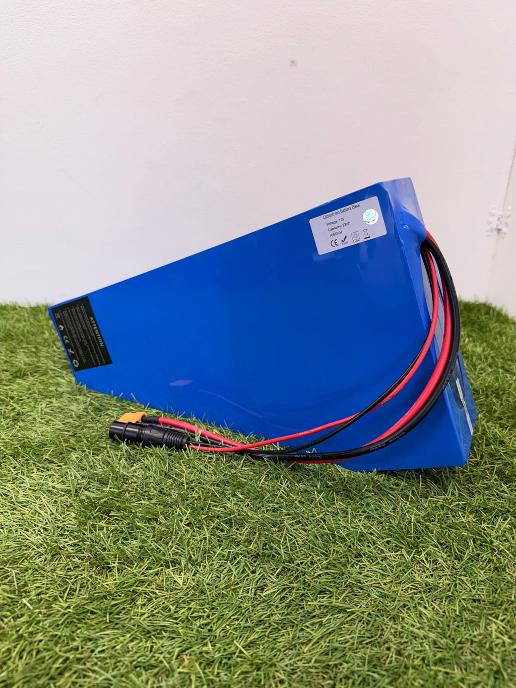 72v 23ah Triangle Li-ion Ebike Battery Electric Bike with 4a charger Soft Case