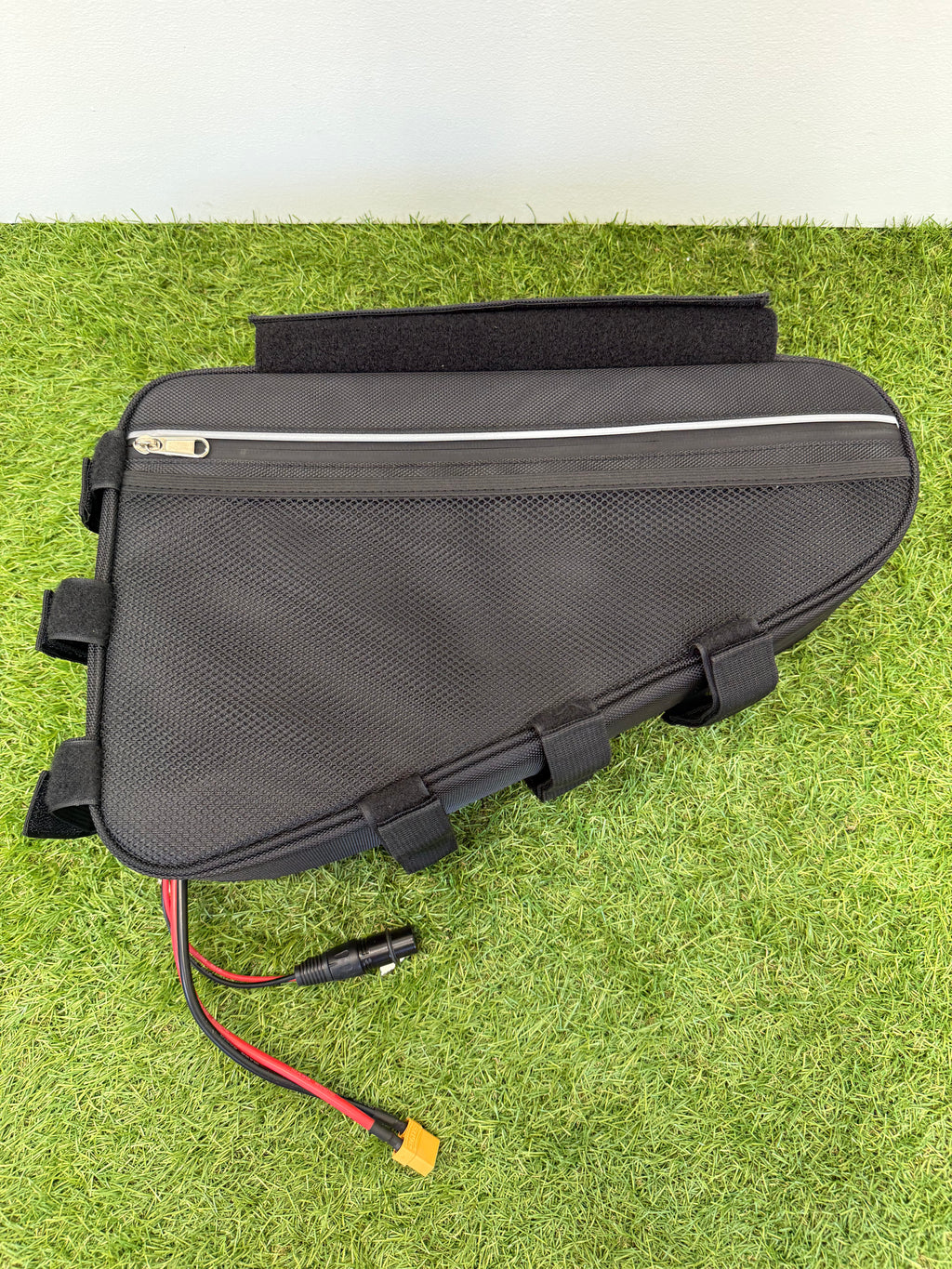 72v 23ah Triangle Li-ion Ebike Battery Electric Bike with 4a charger Soft Case