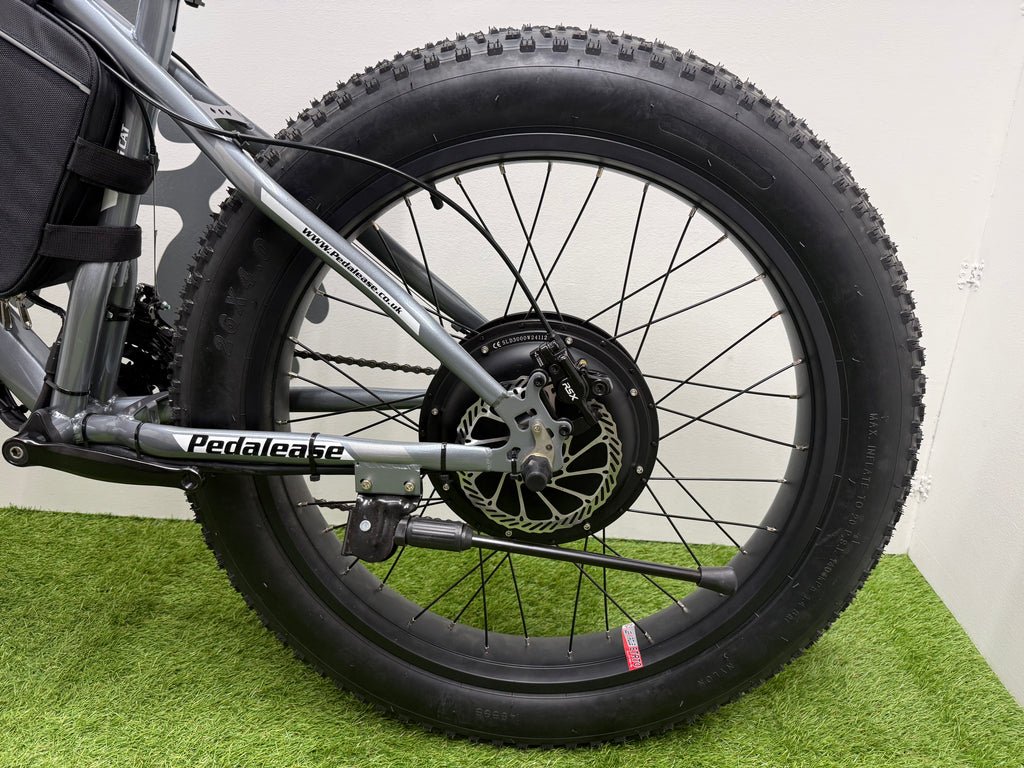 Fat bike 26x4 inch electric bike 72v 3000 Watts Lithium🔋25ah battery