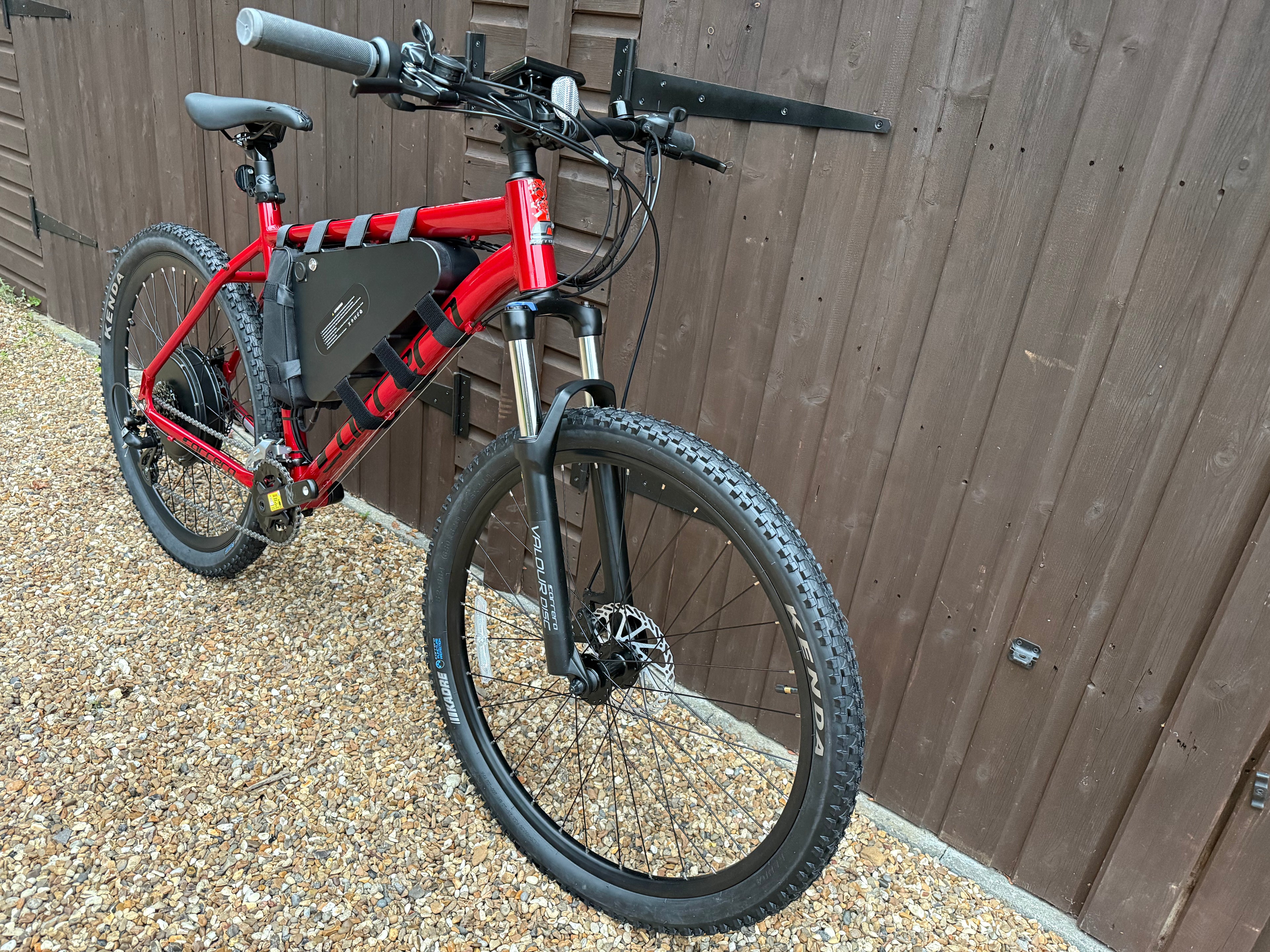 Carrera Valour Red edition electric bike 48v/52v 2000 Watts Lithium🔋.