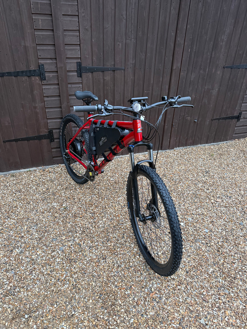 Carrera Valour Red edition electric bike 48v/52v 2000 Watts Lithium🔋.