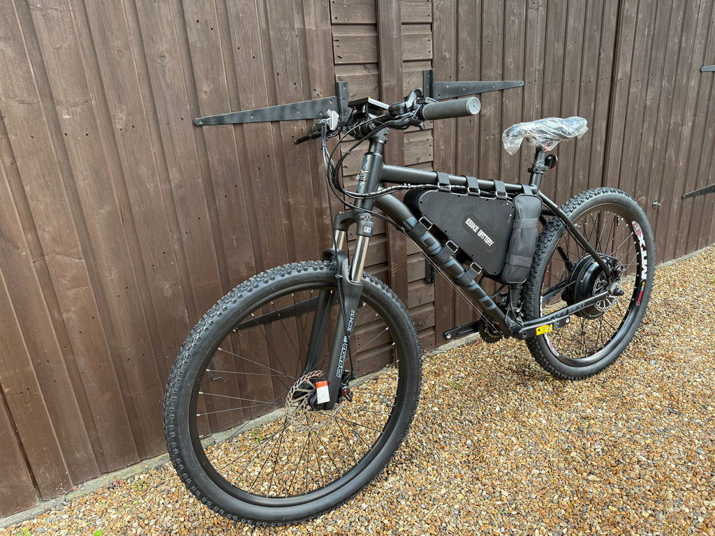 Carrera Vengeance Black edition electric bike 48v/52v 2000 Watts mtx Lithium🔋.