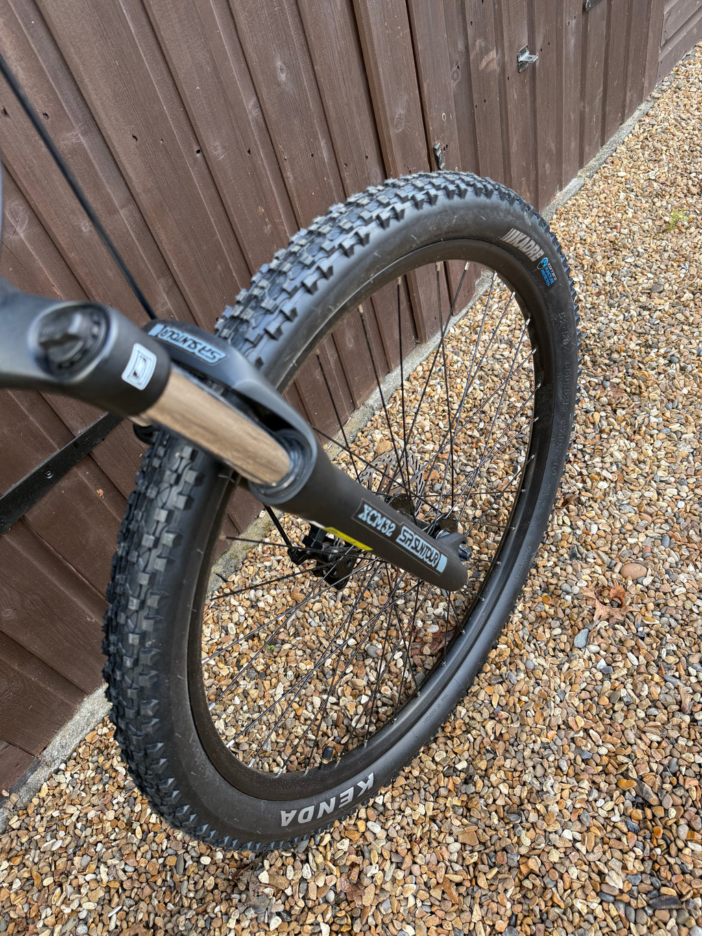 Carrera Vengeance Black edition electric bike 48v/52v 2000 Watts mtx Lithium🔋.