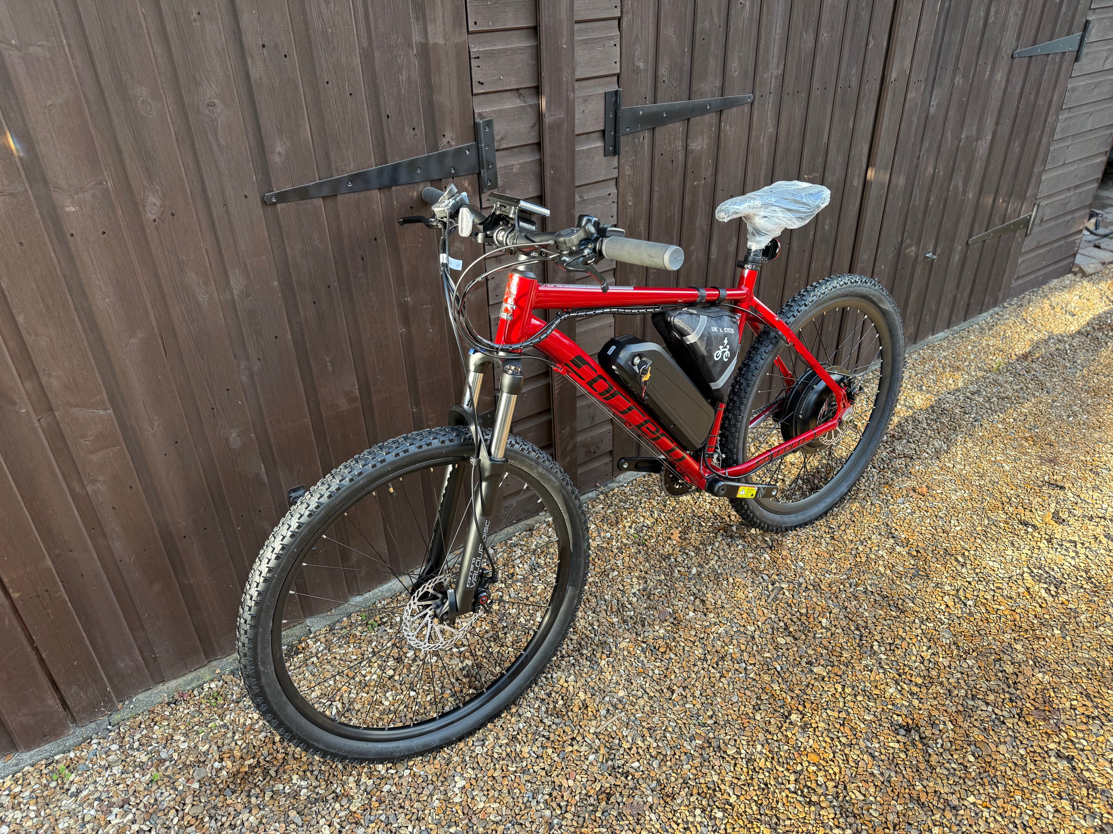 Carrera Valour electric bike 48v/52v 1500 Watts 27.5inch Mountain bike Red edition
