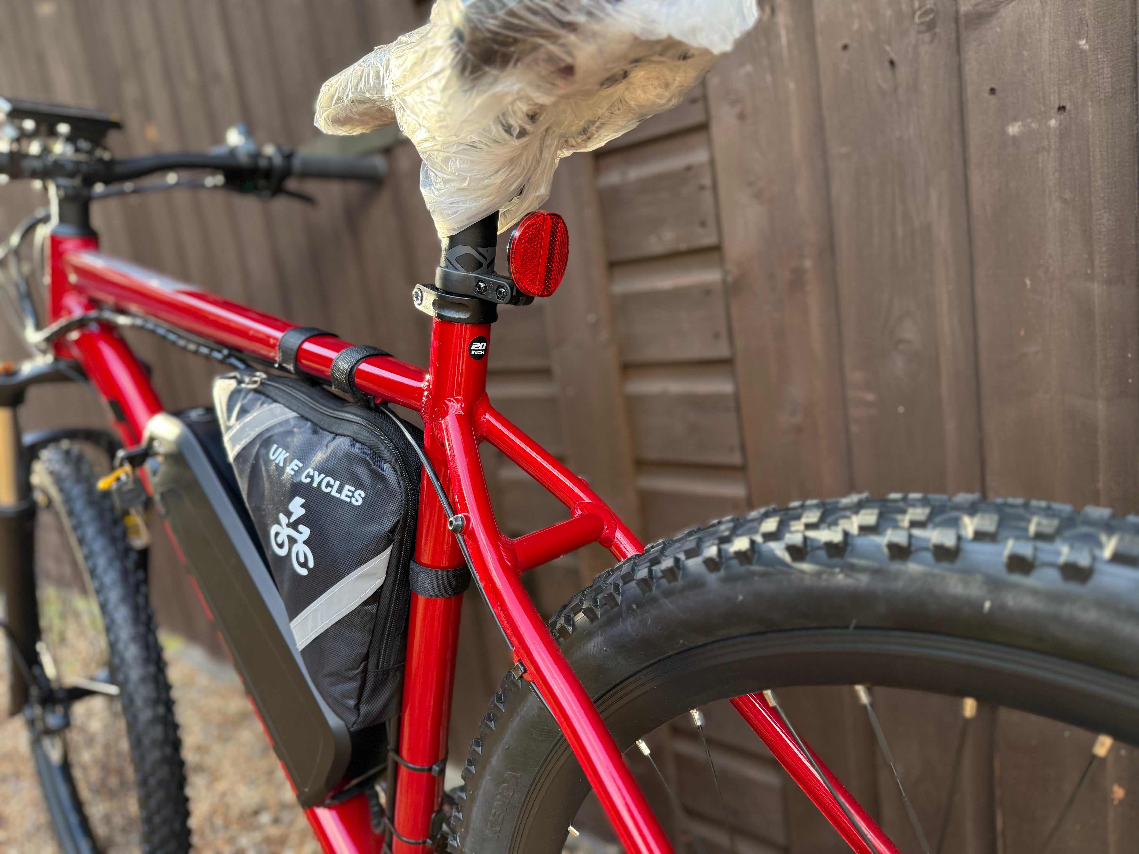 Carrera Valour electric bike 48v/52v 1500 Watts 27.5inch Mountain bike Red edition