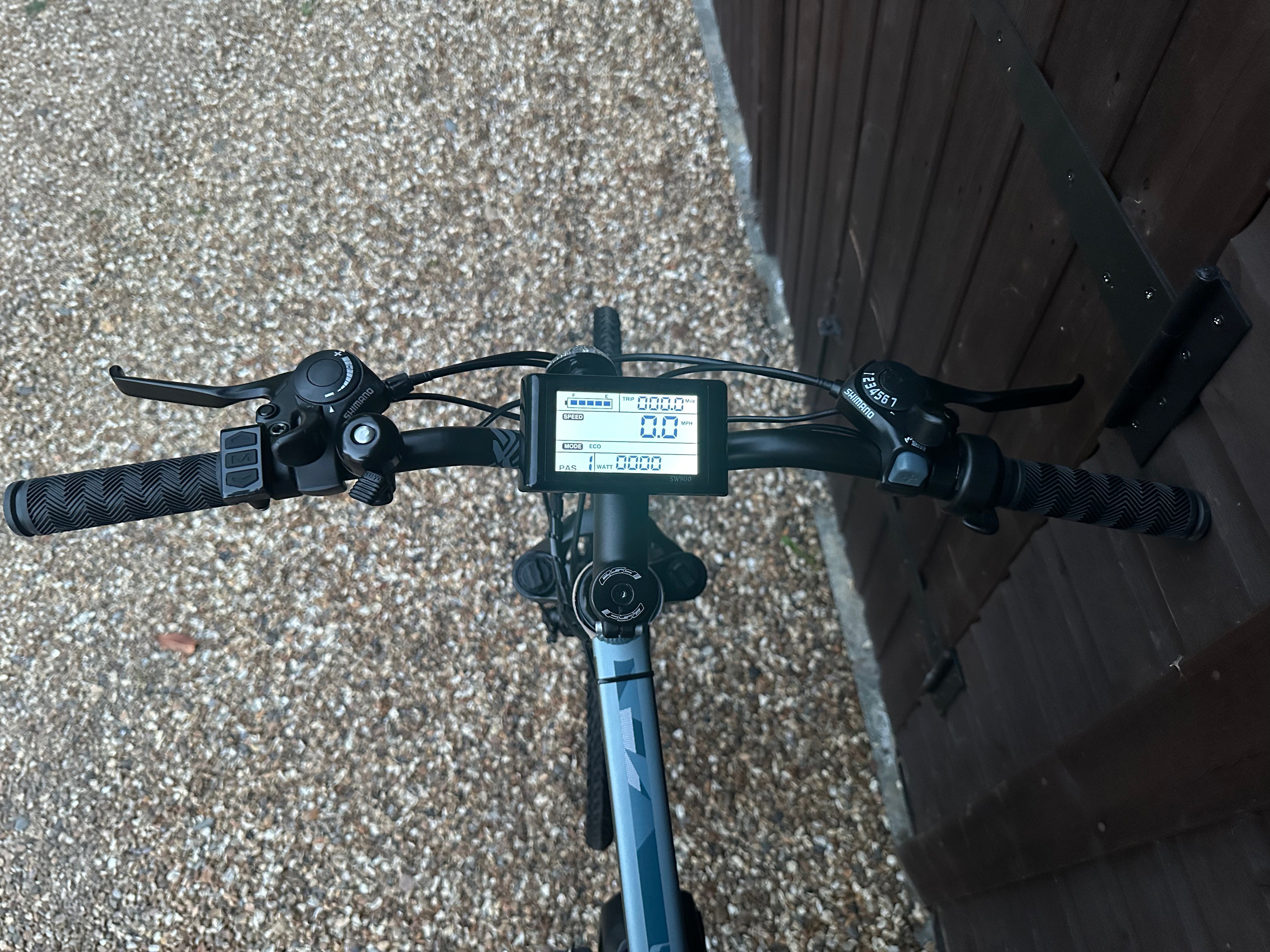 Carrera crossfire electric bike 36/48v 350 Watts 700c Hybrid bike