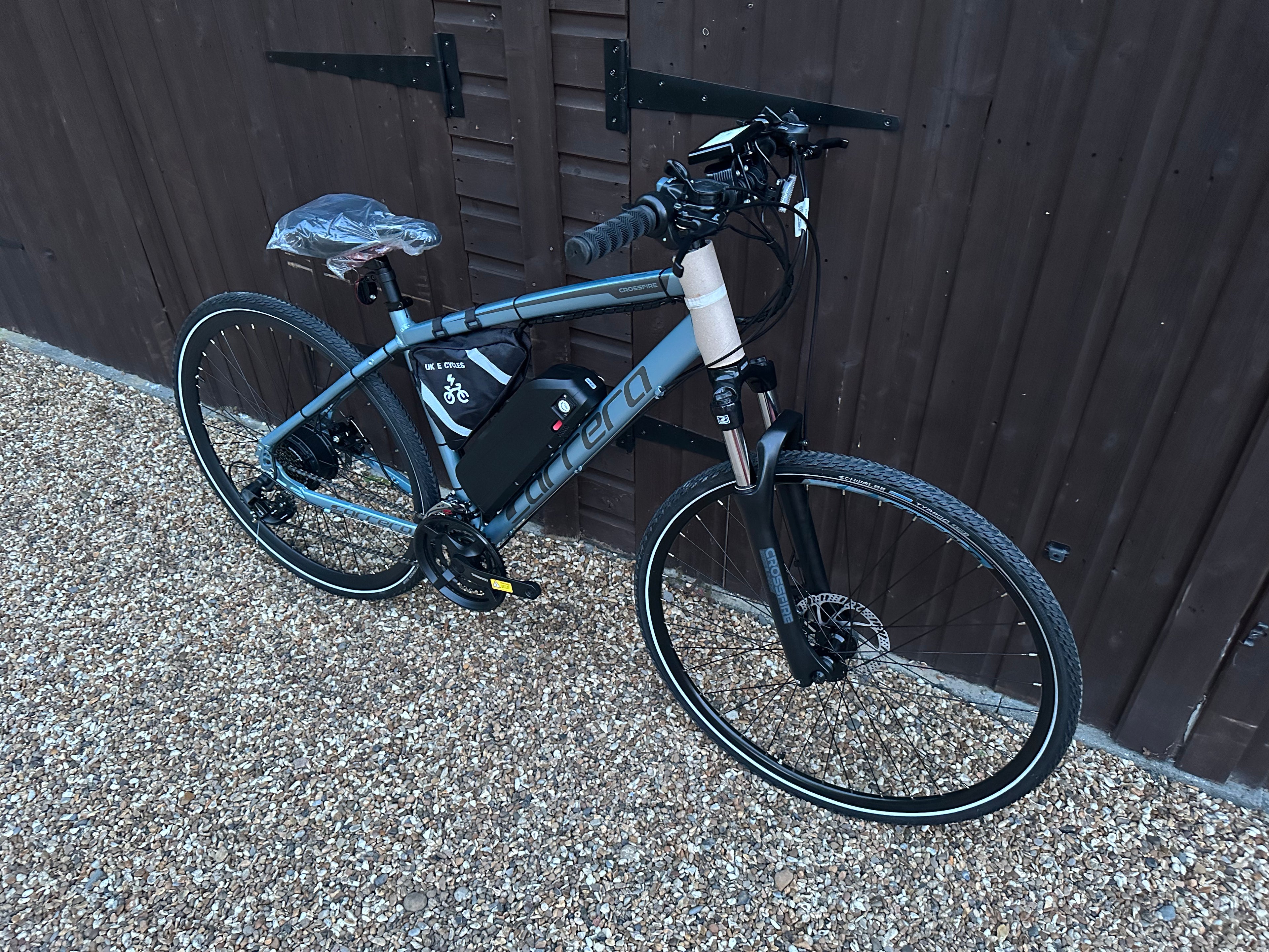Carrera crossfire electric bike 36/48v 350 Watts 700c Hybrid bike