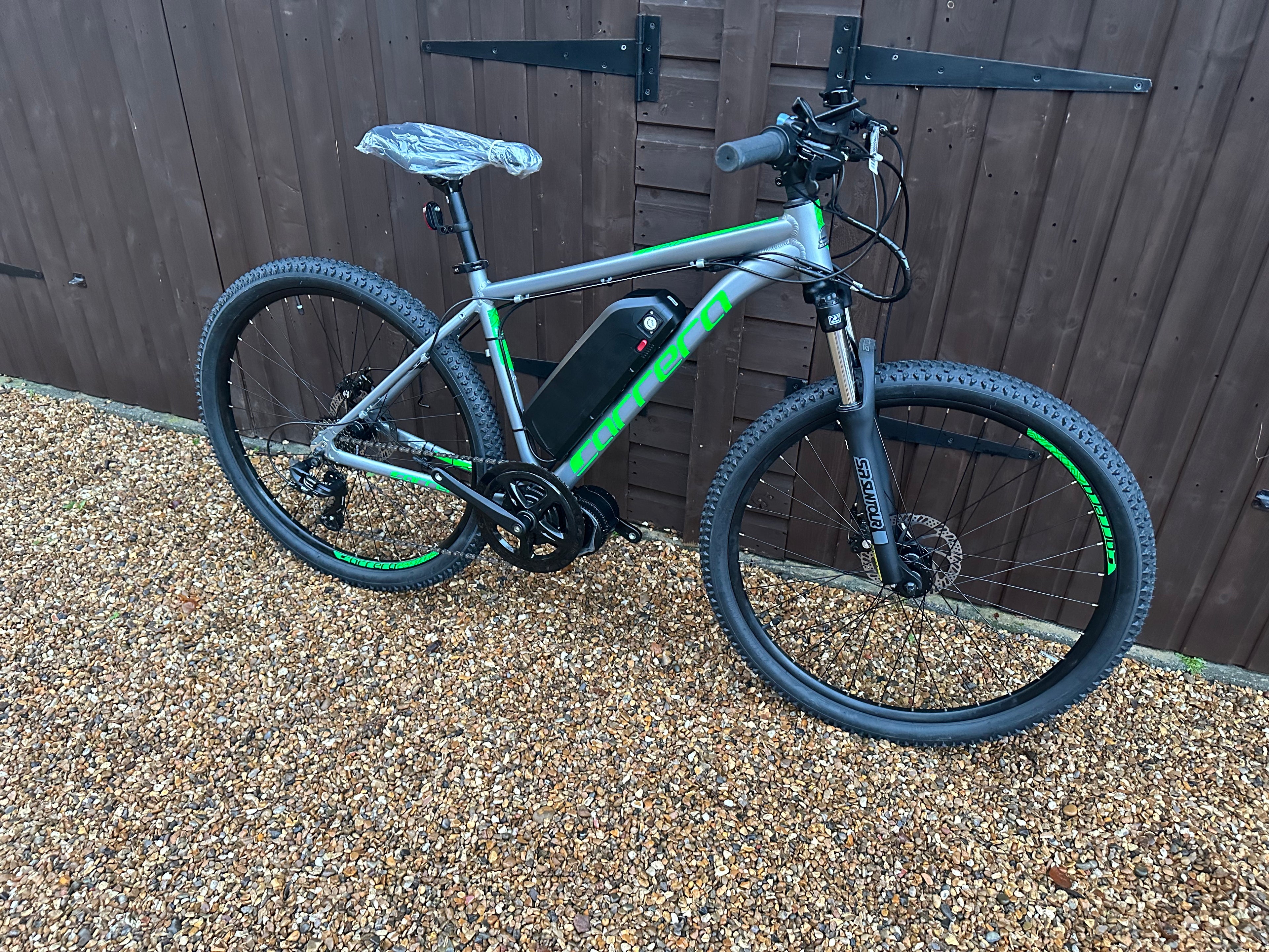 Carrera Hustle 1 electric bike 48v 750 Watts Bafang Mid Drive 27.5inch Mountain bike