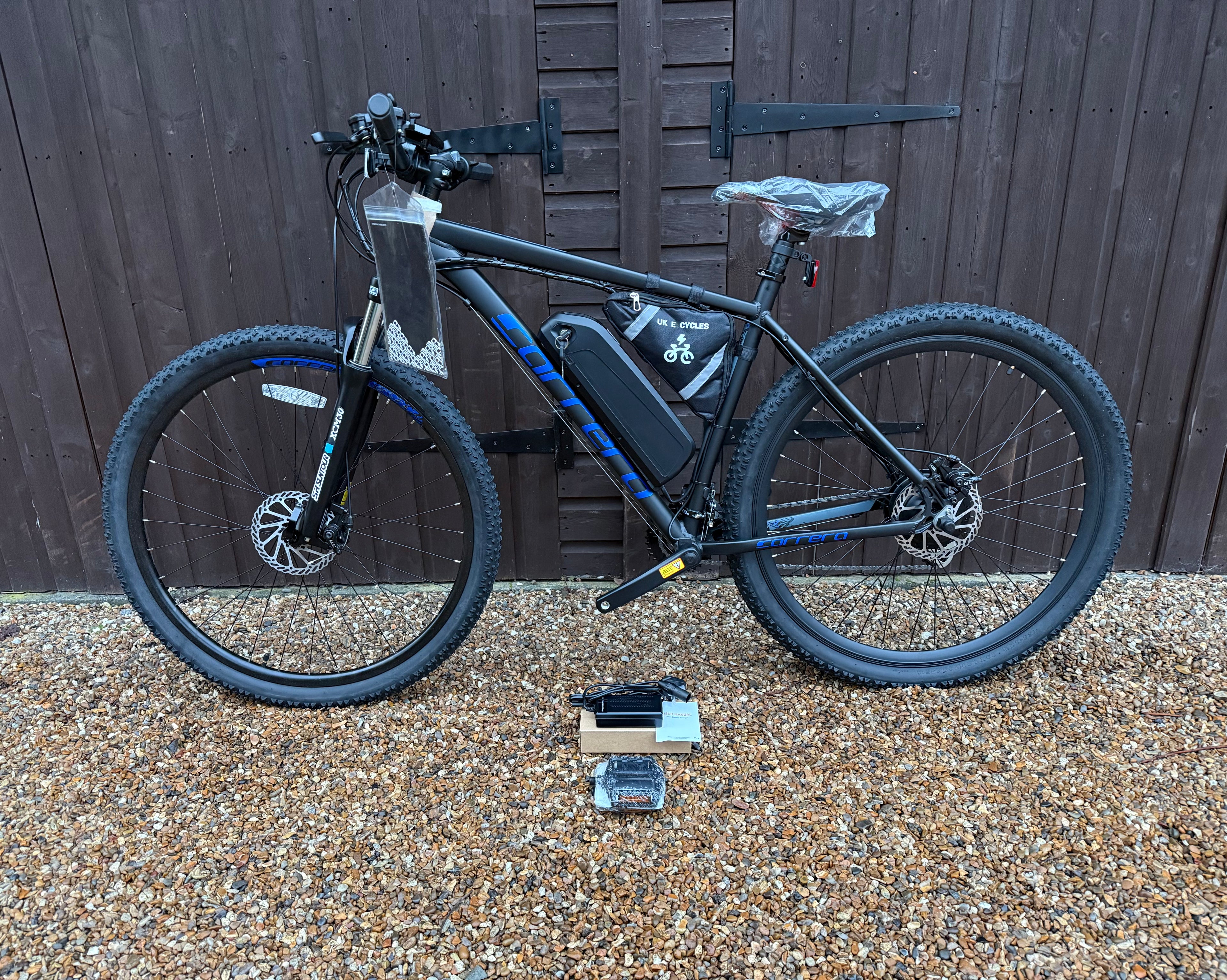 Carrera Helcat electric bike 36/48v 350 Watts 29 inch Mountain bike