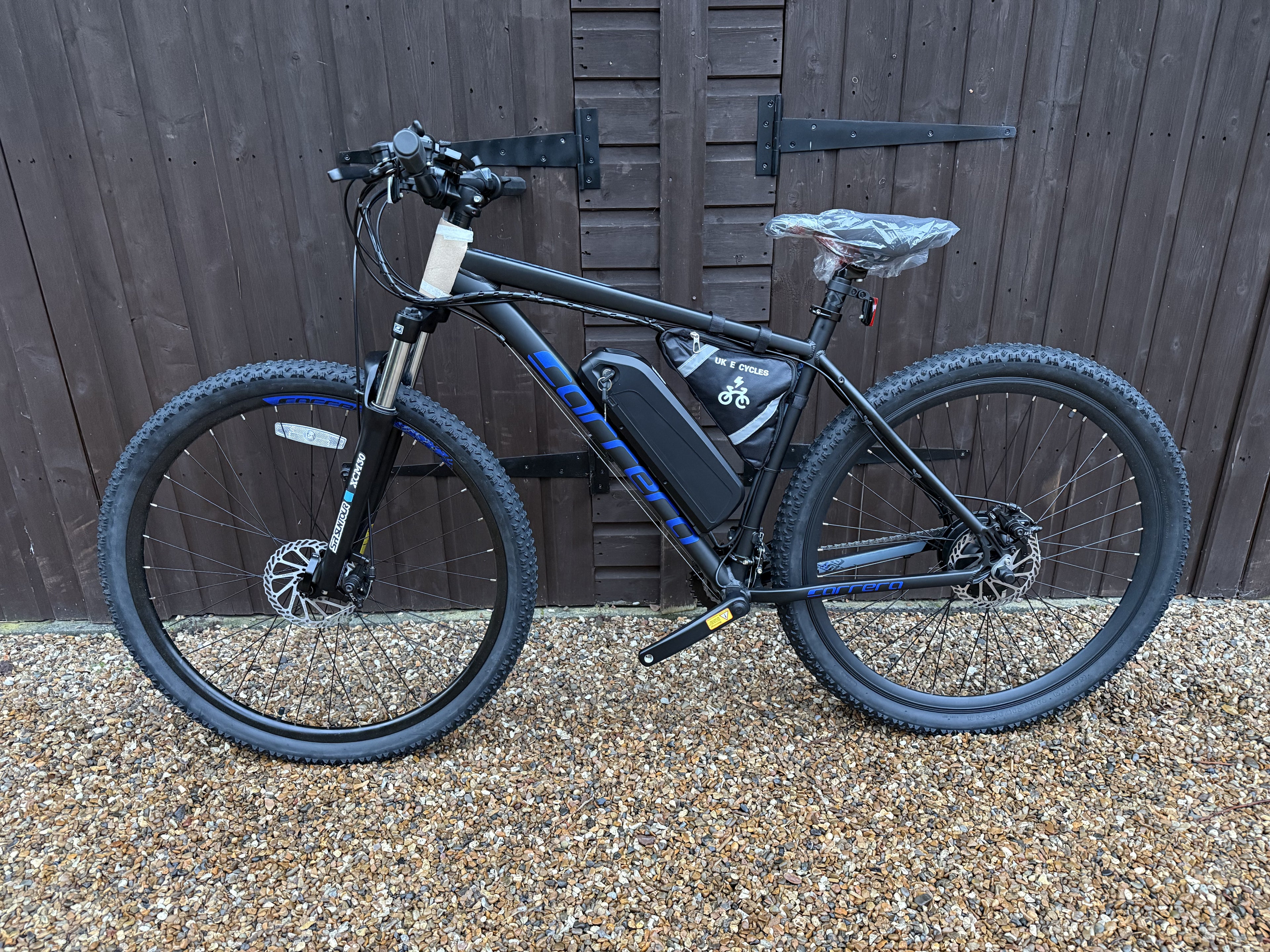 Carrera Helcat electric bike 36/48v 350 Watts 29 inch Mountain bike