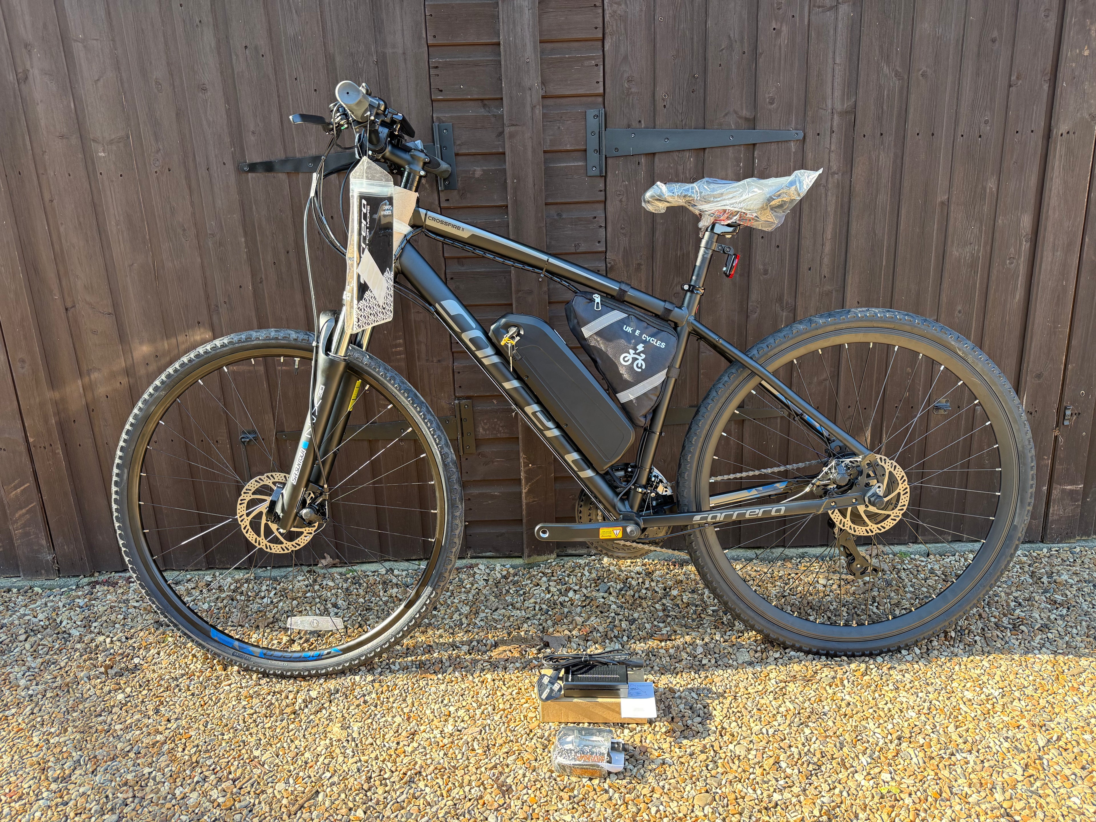 Carrera crossfire 2 electric bike 36/48v 350 Watts 700c Hybrid bike