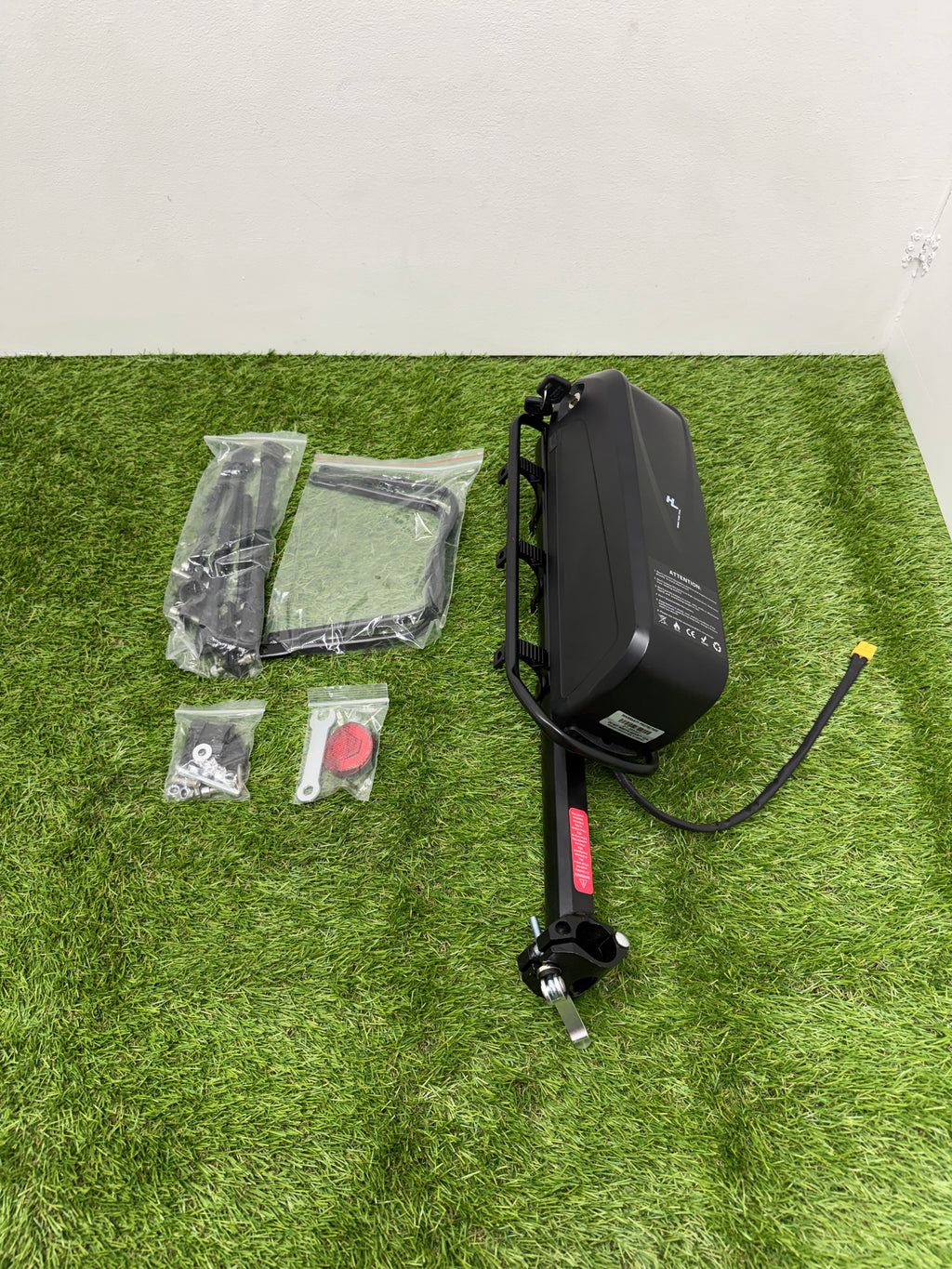 48v 14ah Li-ion Ebike Battery Electric Bike with 2a charger On Rear Rack