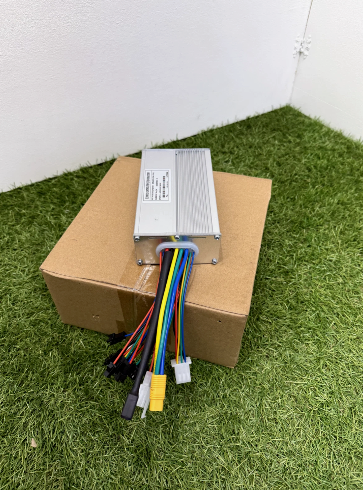 Electric Bike Controller 48V 30A 1000W Aluminium Body YF Sinewave With XT60