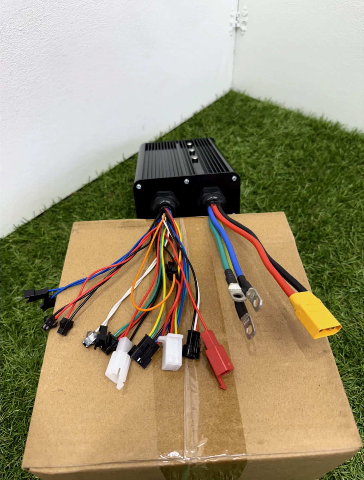 Electric Bike Controller 72V 80A 5000W Aluminium Body YF Sinewave With XT90