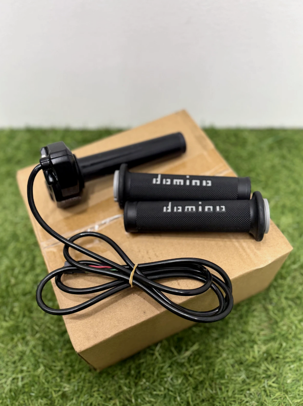 Surron Style Throttle With Ebike SM 3 Pin Connector Plug and Play for Most Ebike