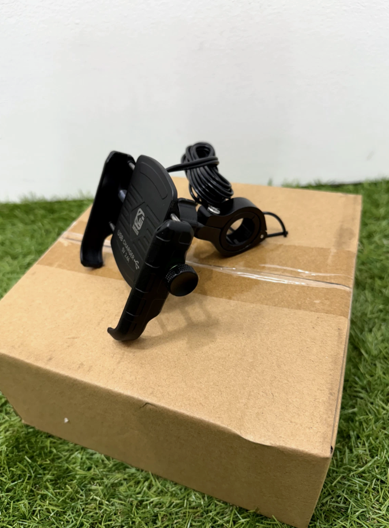 Phone Charger Holder With USB Electric bike/Motorbike Mount Cradle Input 12V-90V