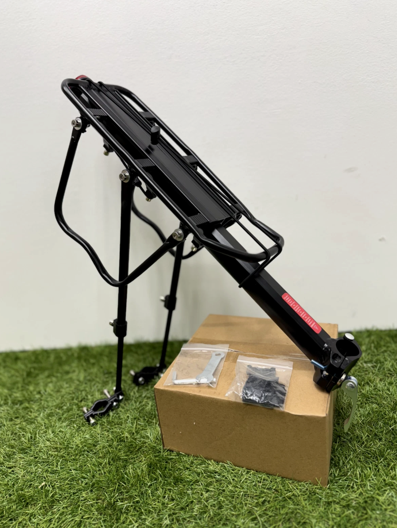 Bike Rear Cargo Rack Quick Release Carrier Bicycle Pannier Luggage Cargo Holder