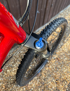 Carrera Valour Red edition electric bike 48v 25ah  2000 Watts Lithium🔋.  MTX