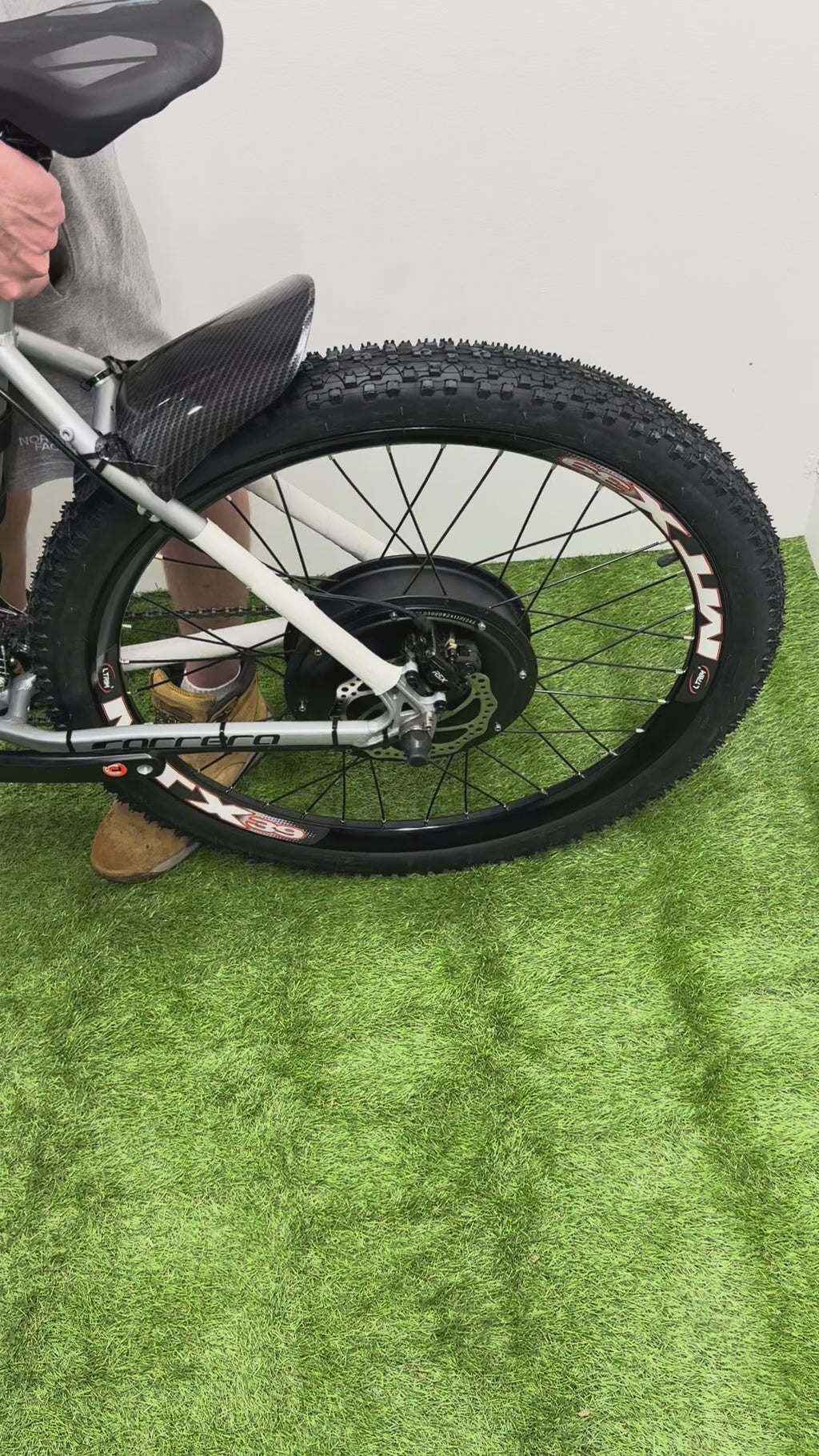 Carrera Valour Disc electric bike 72v 3000 Watts mtx Lithium🔋 Silver Edition With Double Shoulder Forks