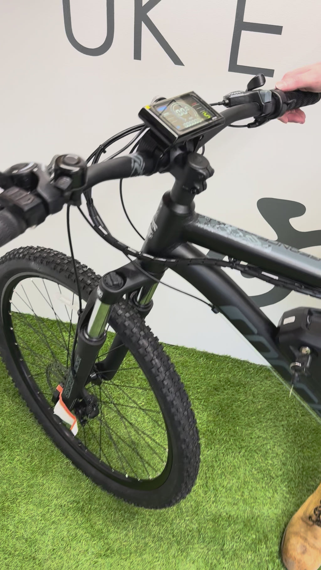 Carrera Vengeance electric Black edition 48v/52v 1500 watts Lithium🔋